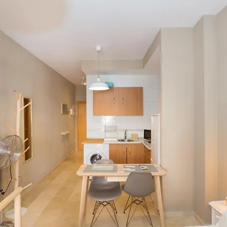 Apartamentos Malaga Center * Malaga